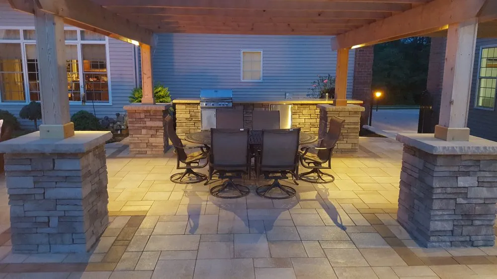 Local residential landscaping experts serving Aledo, IL - Outdoor Innovations