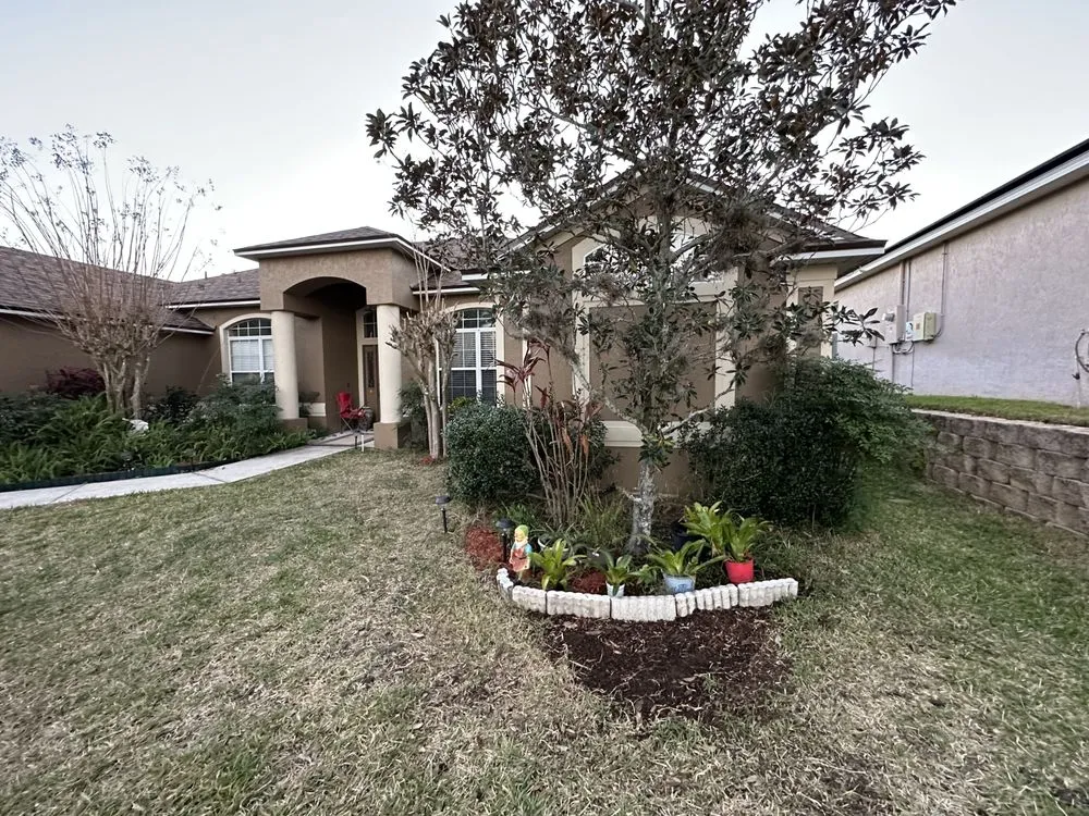 Affordable landscaping services in Mascotte, FL by Outdoor Lawn & Landscape