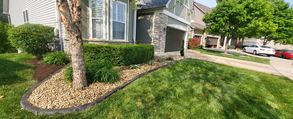 Trusted outdoor landscaping with custom design across Saint Louis, MO - Outdoor Lifestyle Innovations