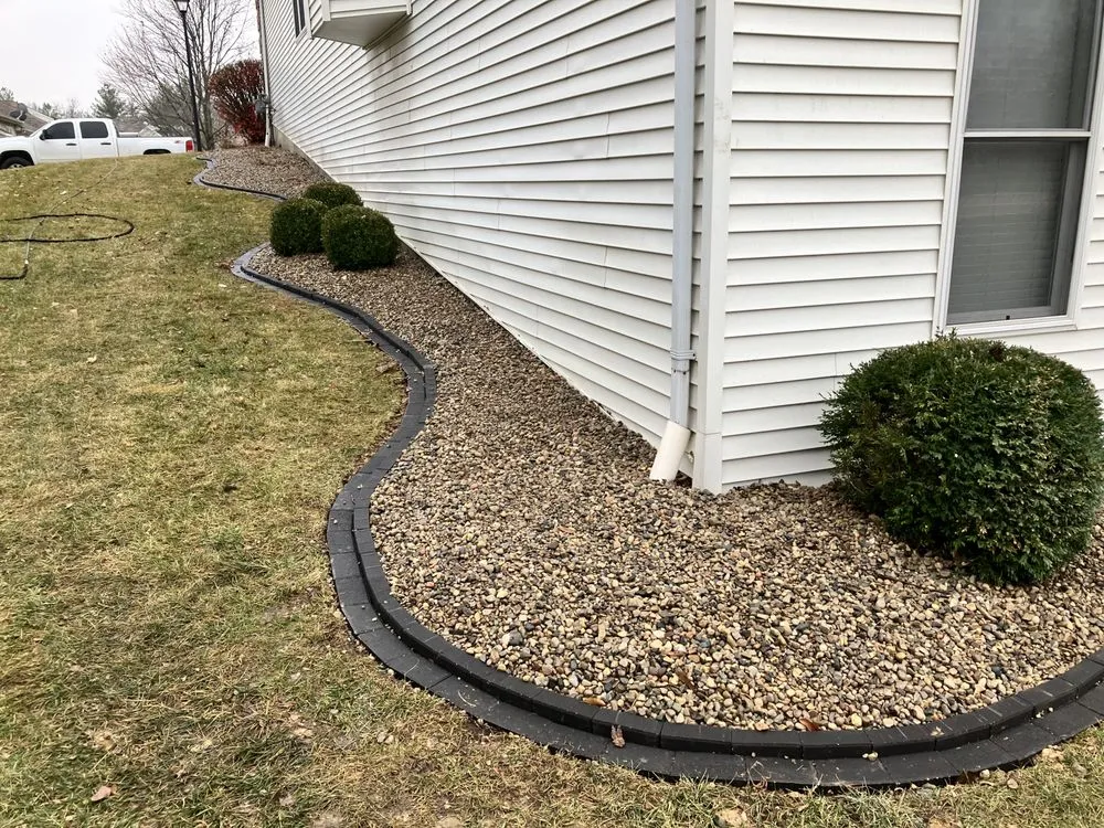 Affordable yard maintenance for residential properties across Saint Louis, MO - Outdoor Lifestyle Innovations