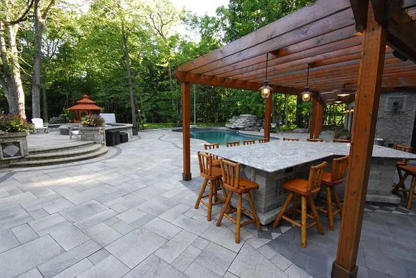 Outdoor Living and Landscapes Logo