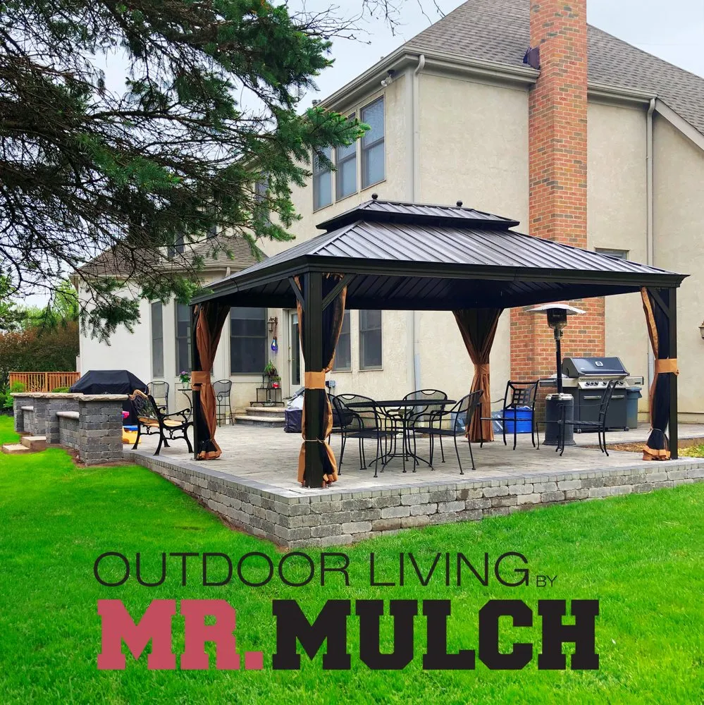 Expert yard cleanup service near you across Columbus, OH - Outdoor Living By Mr Mulch