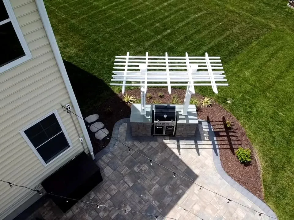 Top-rated outdoor landscaping in Milton, DE - OUTDOOR LIVING HARDSCAPES