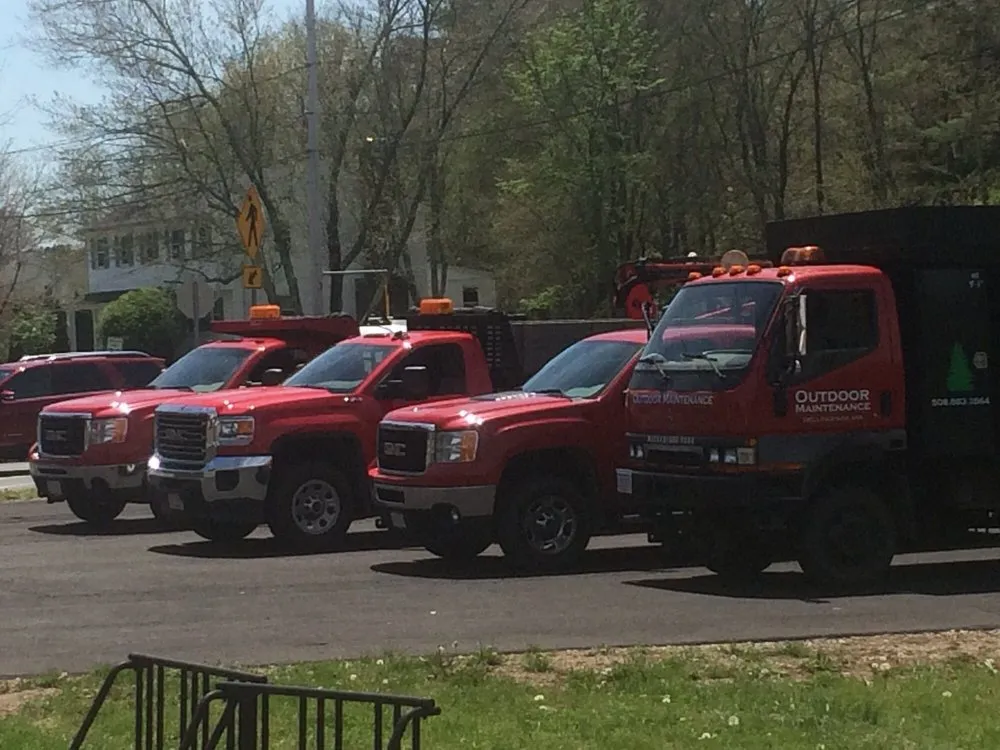 Custom outdoor landscaping in Bellingham, MA - Outdoor Maintenance