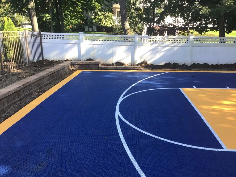 Reliable yard maintenance in Commack, NY - Outdoor Masters