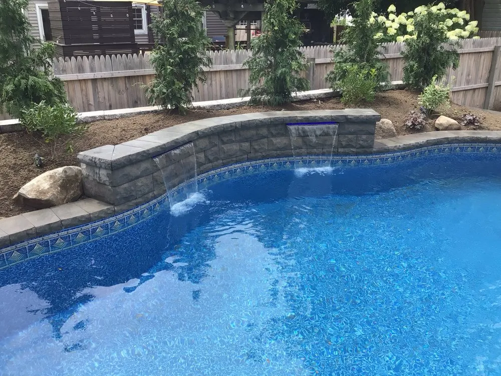 Professional yard maintenance in Commack, NY - Outdoor Masters
