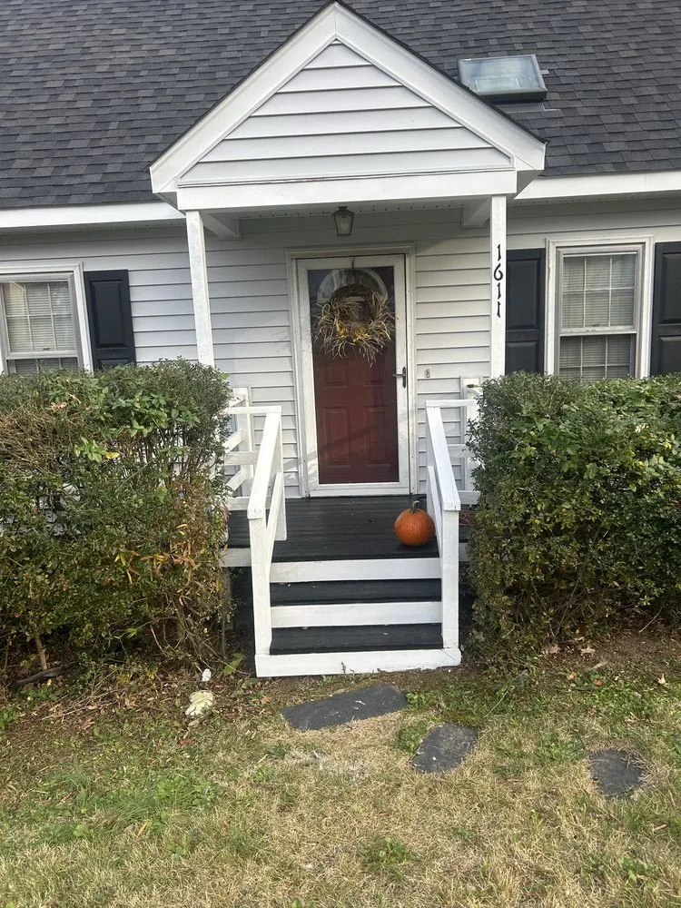 Local lawn mowing service in Bon Air, VA - Outdoor Oasis