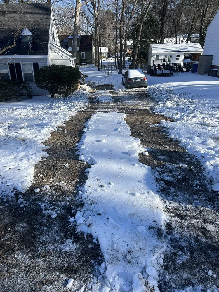 Top-rated lawn mowing service near you in Bon Air, VA by Outdoor Oasis