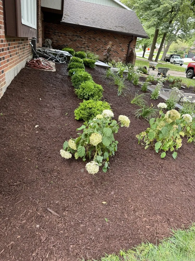 Top-rated outdoor landscaping near you in Minooka, IL by Outdoor Oasis Landscaping