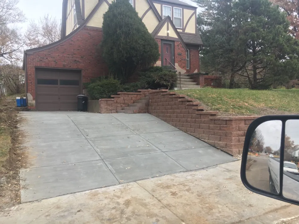 Expert garden landscaping for residential properties in Omaha, NE by Outdoor Oasis Landscaping