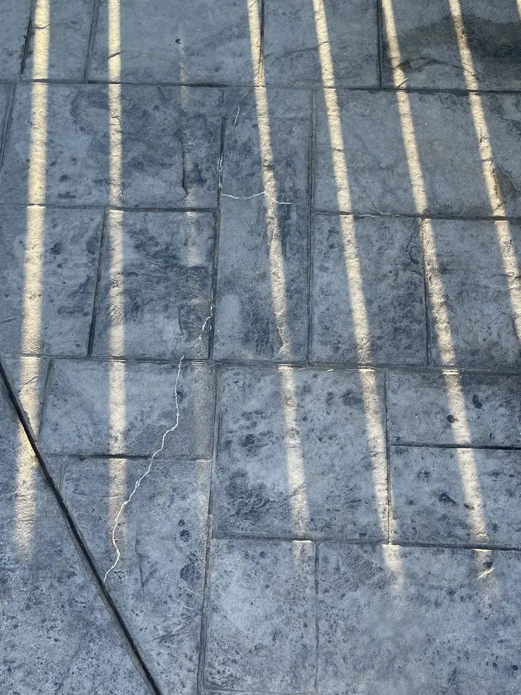 Professional outdoor landscaping experts serving Clarksville, TN - Outdoor Options