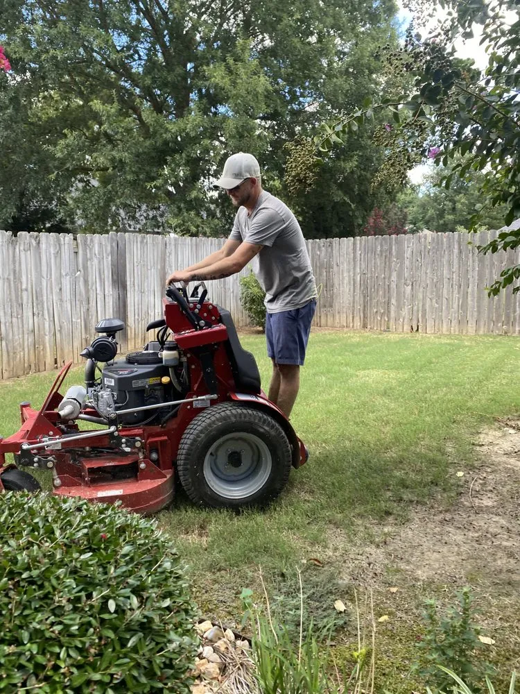 Custom yard maintenance for beautiful yards across Sherwood, AR - Outdoor Pro Maintenance