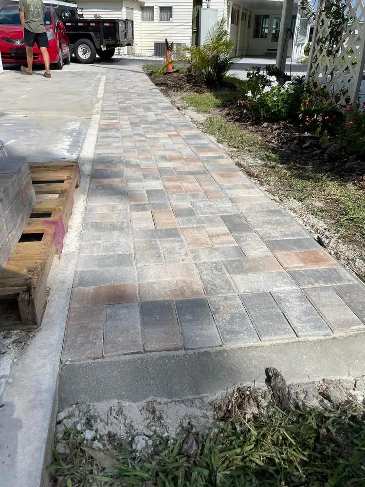 Local yard maintenance for residential properties across Eustis, FL - Outdoor professions