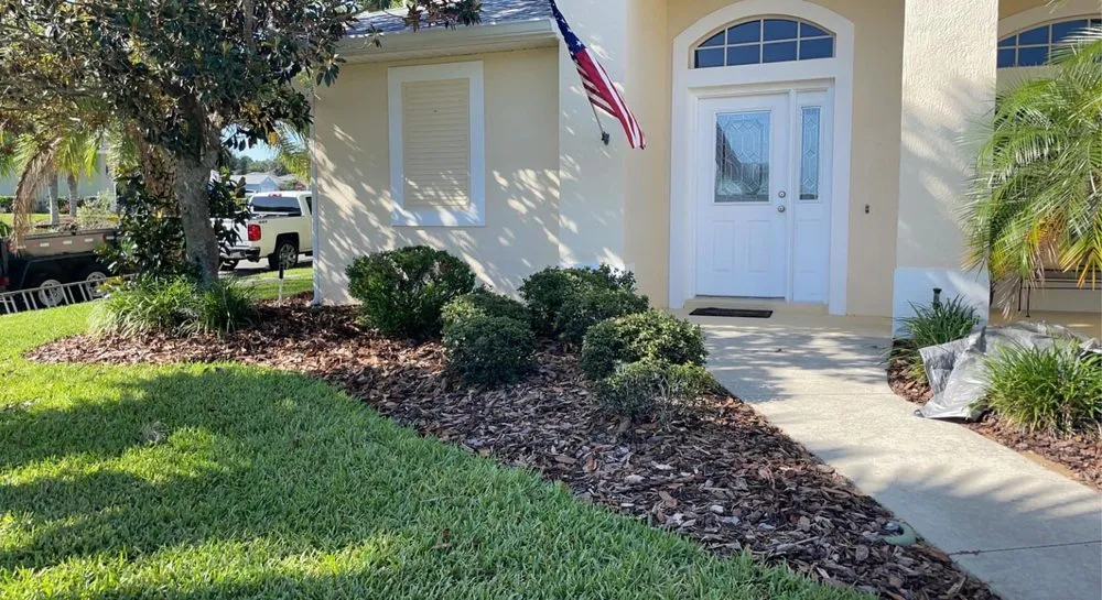 Top-rated yard maintenance in Eustis, FL by Outdoor professions