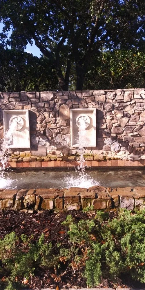 Local landscape design experts serving Canal Point, FL - Outdoor Pros