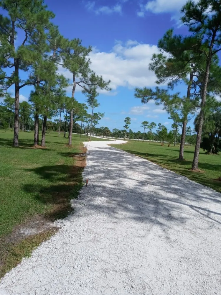 Trusted lawn care service in Canal Point, FL - Outdoor Pros