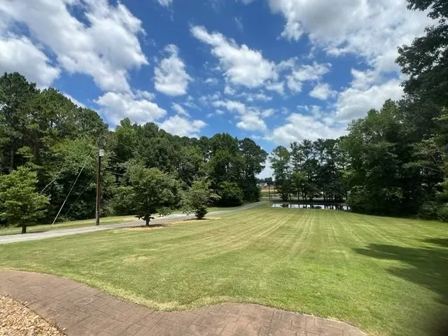 Local landscaping services experts serving Calhoun, GA - Outdoor Services of North West Georgia