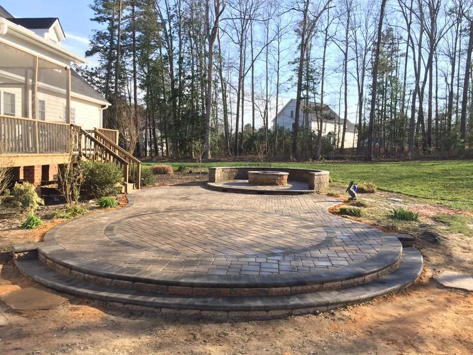 Custom residential landscaping for residential properties across Dumfries, VA - Outdoor Showplace