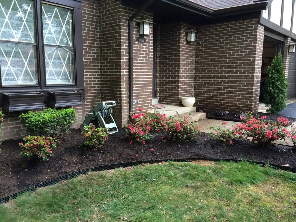 Trusted lawn mowing service in Dumfries, VA - Outdoor Showplace