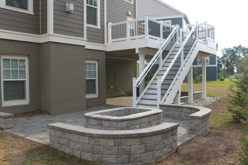 Expert yard maintenance in Dumfries, VA by Outdoor Showplace