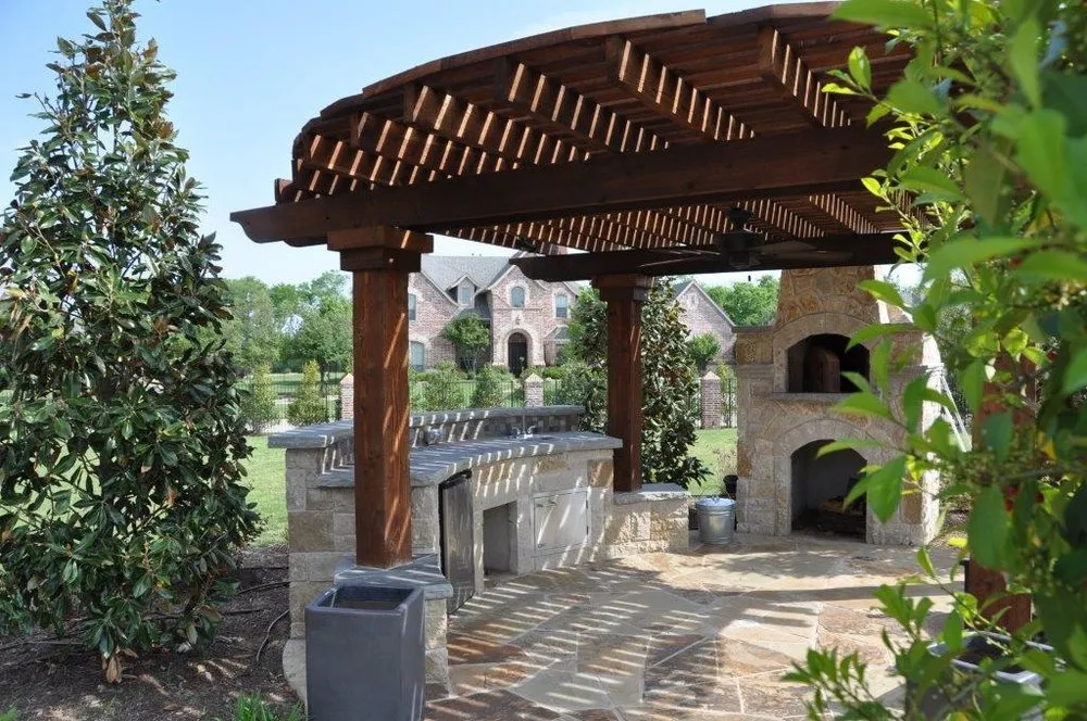 Top-rated garden landscaping in Argyle, TX by Outdoor Signature