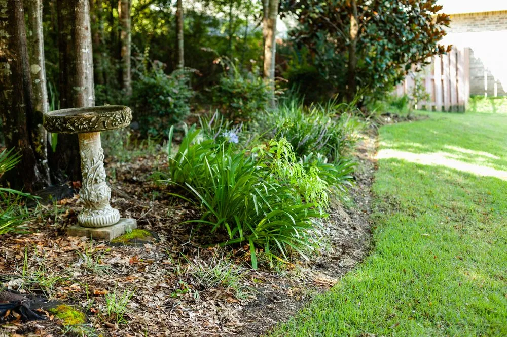 Trusted lawn mowing service experts serving Crestview, FL - Outdoor Solutions 850