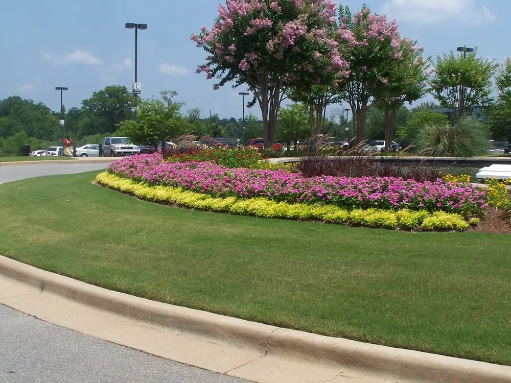 Expert garden landscaping experts serving Columbus, GA - Outdoor Solutions