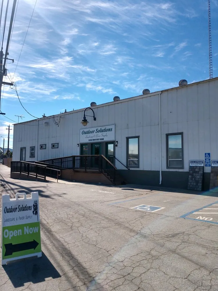 Local yard cleanup service experts serving Gilroy, CA - Outdoor Solutions Landscape and Paver Supply