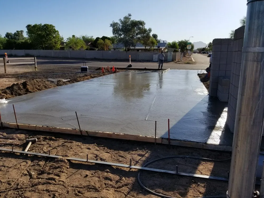 Trusted yard cleanup service in Mesa, AZ - Outdoor Solutions