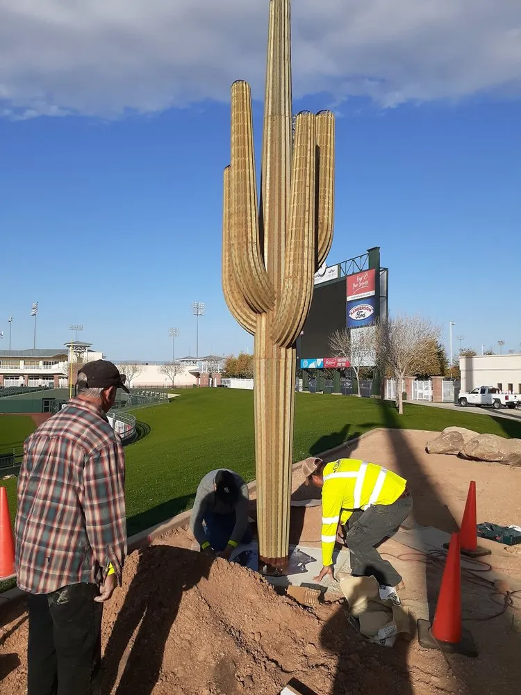Affordable yard maintenance experts serving Phoenix, AZ - Outdoor Systems Management