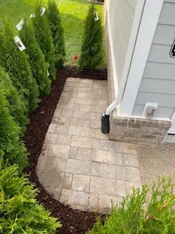 Custom lawn mowing service experts serving Mount Juliet, TN - Outdoor Systems