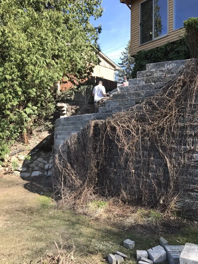 Trusted lawn mowing service with custom design across Oxford, MI - Outdoor Techniques