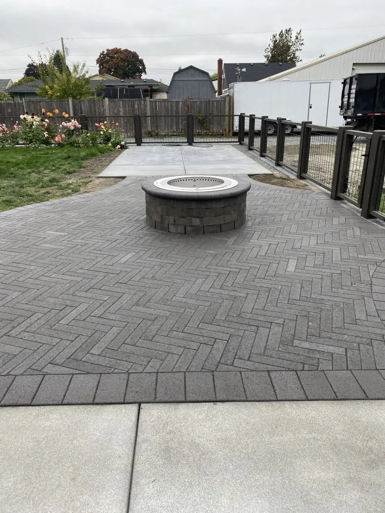 Custom outdoor landscaping experts serving Lakewood, WA - Outdoor Works Landscape Services