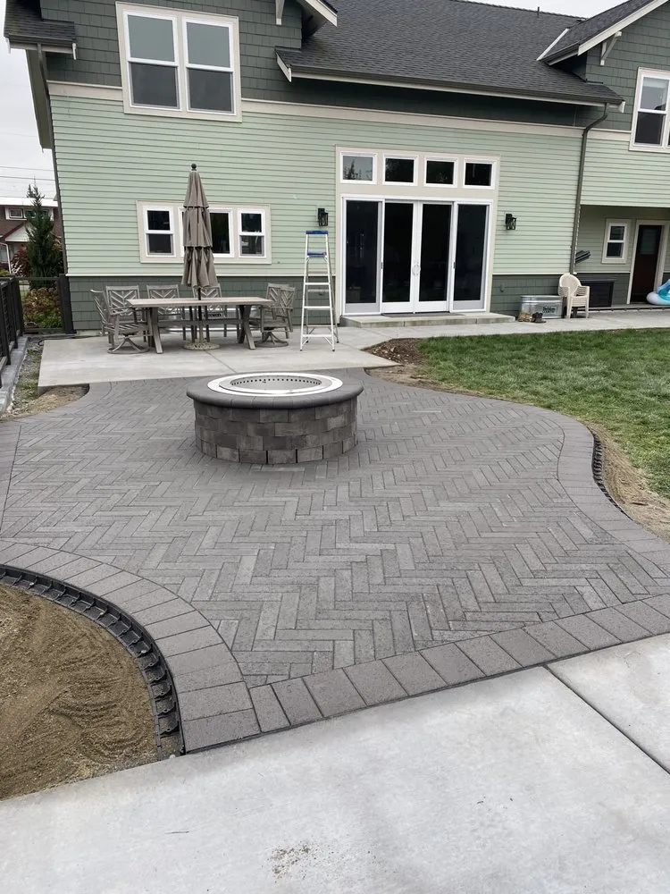 Top-rated garden landscaping in Lakewood, WA - Outdoor Works Landscape Services