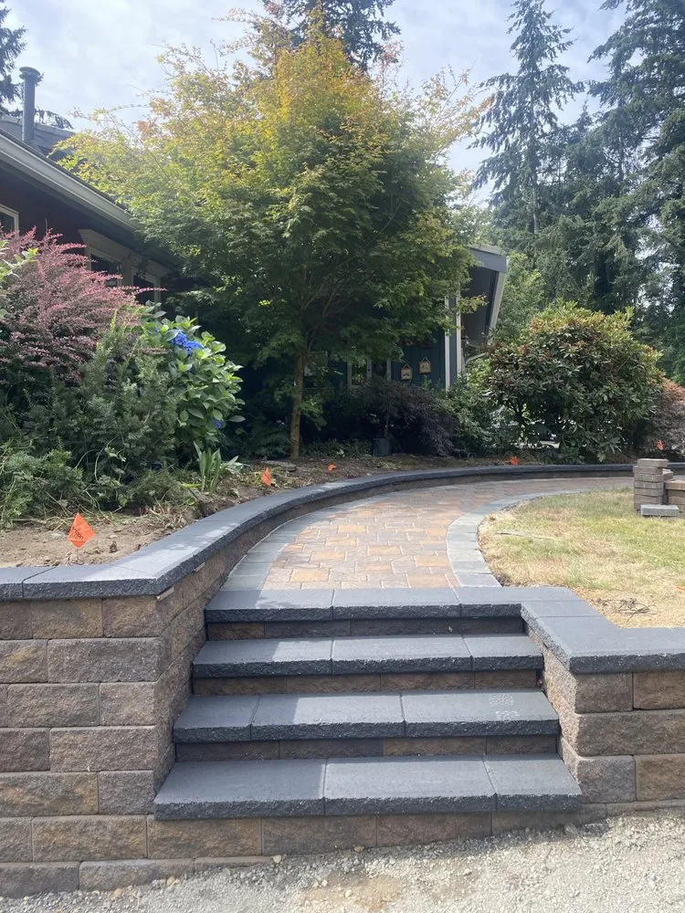 Custom lawn mowing service experts serving Lakewood, WA - Outdoor Works Landscape Services