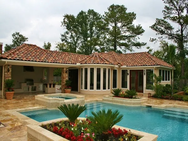Affordable residential landscaping for beautiful yards across Conroe, TX - Outer Image Design