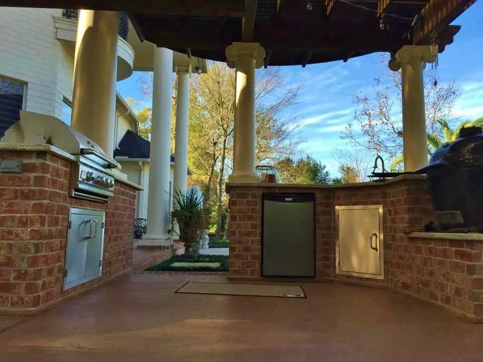 Affordable landscape installation in Conroe, TX by Outer Image Design