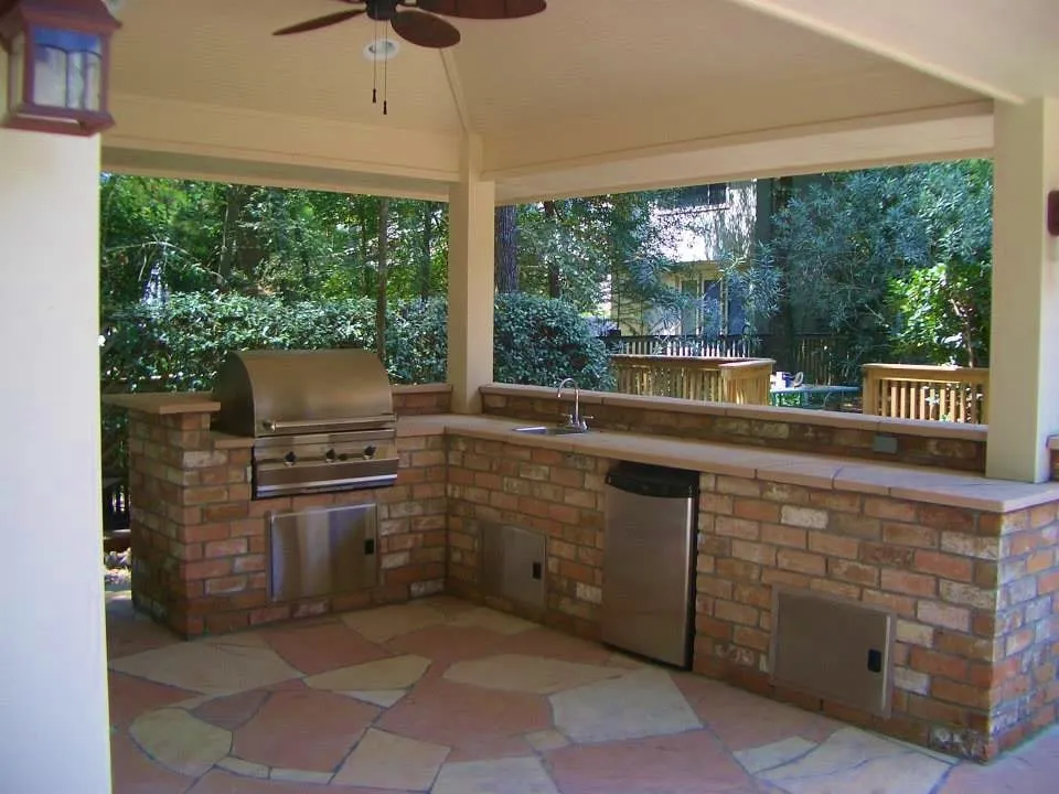 Affordable garden landscaping for beautiful yards across Conroe, TX - Outer Image Design