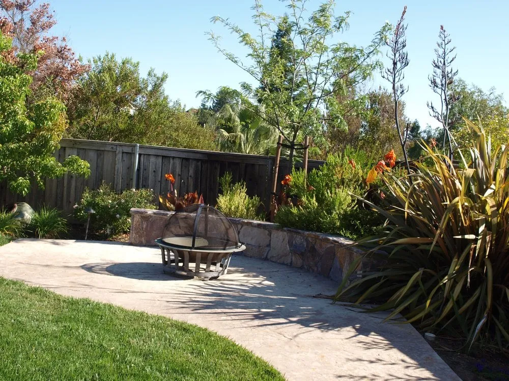 Trusted lawn mowing service in Pleasanton, CA by Outer Visions Landscape Design