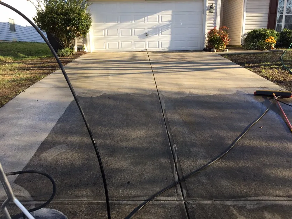 Local lawn mowing service experts serving Charlotte, NC - Outing's Landscaping & Property Maintenance