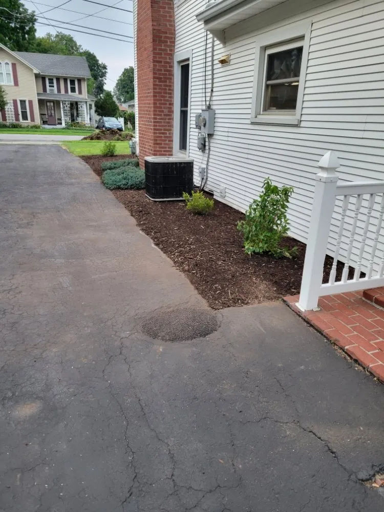 Affordable landscape installation experts serving Macedon, NY - Outlaw Acres Enterprises