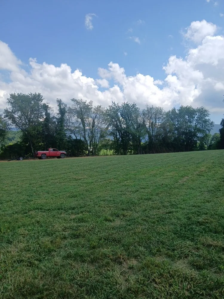 Reliable landscape design experts serving Bulls Gap, TN - Outlaw Enterprises