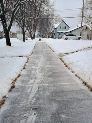 Outlaw Enterprises Logo