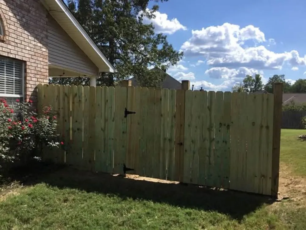 Professional lawn care service experts serving Fordyce, AR - Outlaw Landscape Design