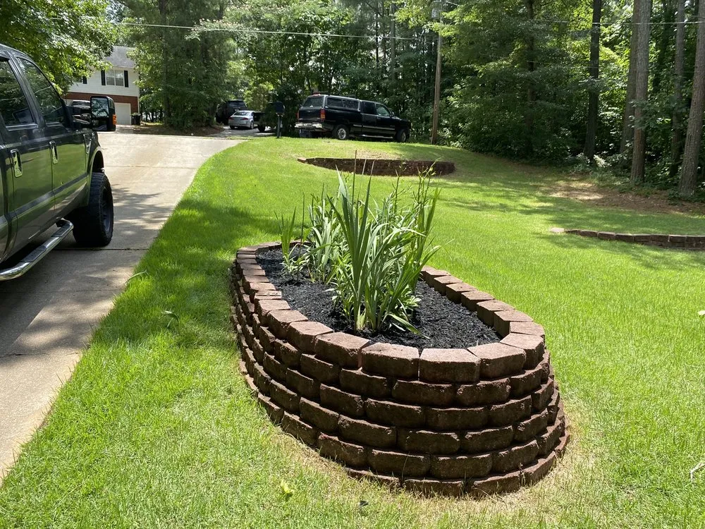 Top-rated residential landscaping in Carrollton, GA by Outlaw Landscaping
