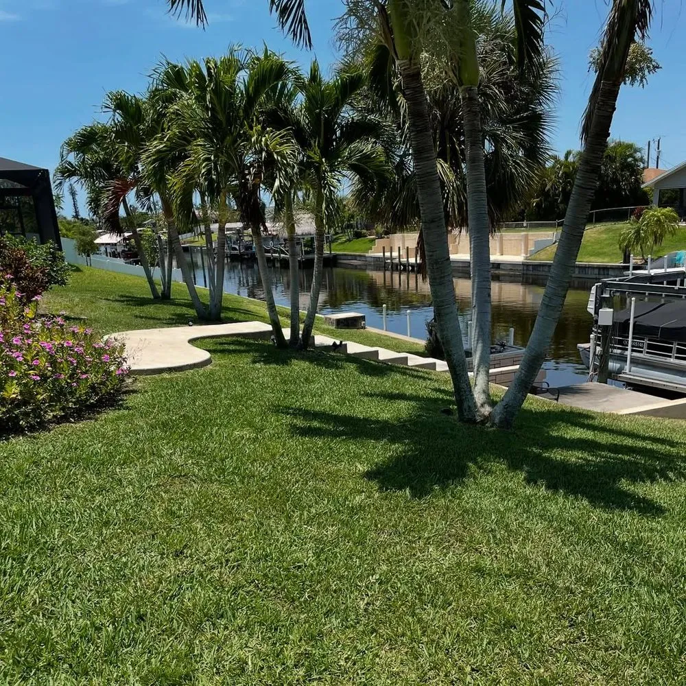 Top-rated garden landscaping experts serving Cape Coral, FL - Outlaw Lawn and Pool Service