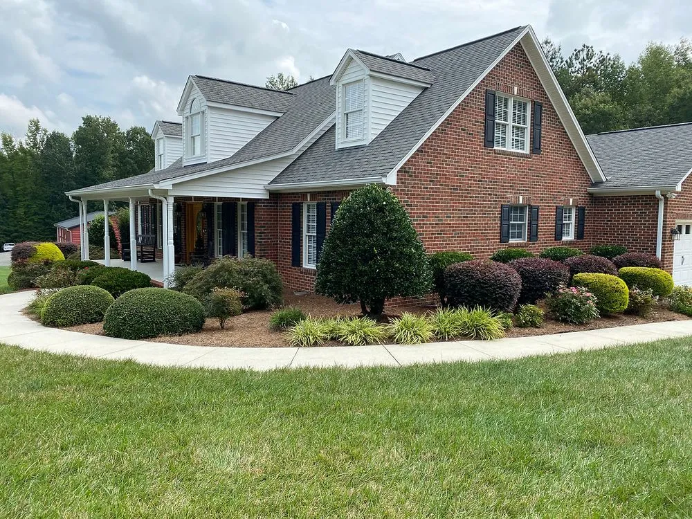 Local outdoor landscaping experts serving Oxford, NC - Outlawn Landscape & Management