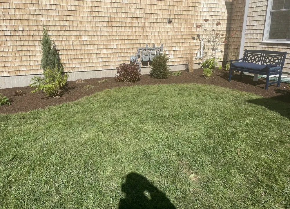 Affordable yard cleanup service experts serving Saunderstown, RI - Outshine Landscaping