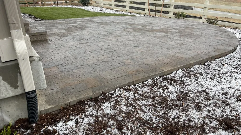 Top-rated lawn mowing service for beautiful yards in Highlands Ranch, CO by Outside Dreams Landscape Design & Construction