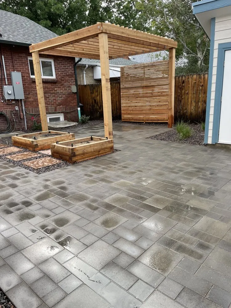 Reliable garden landscaping for homes across Highlands Ranch, CO - Outside Dreams Landscape Design & Construction